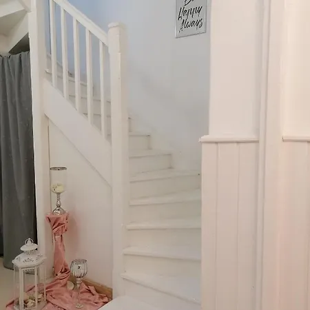Napsugar Apartment *